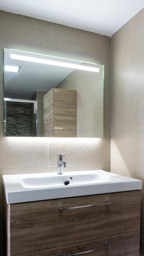 Апартаменты Malaga Grandview Retreat Экстерьер фото